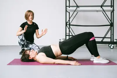 Grundübungen für Anfänger: Tipps für das Training im Alltag
